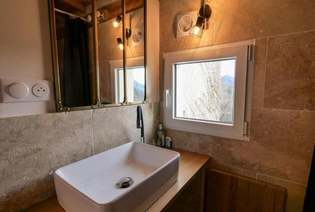 Photo of Bathroom in Aspres-sur-Buech