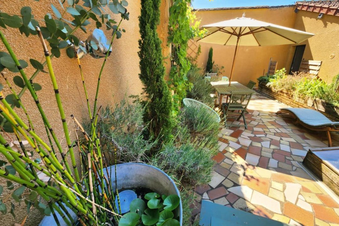 Photo of Patio Balcony in Saint-Sauveur-en-Puisaye