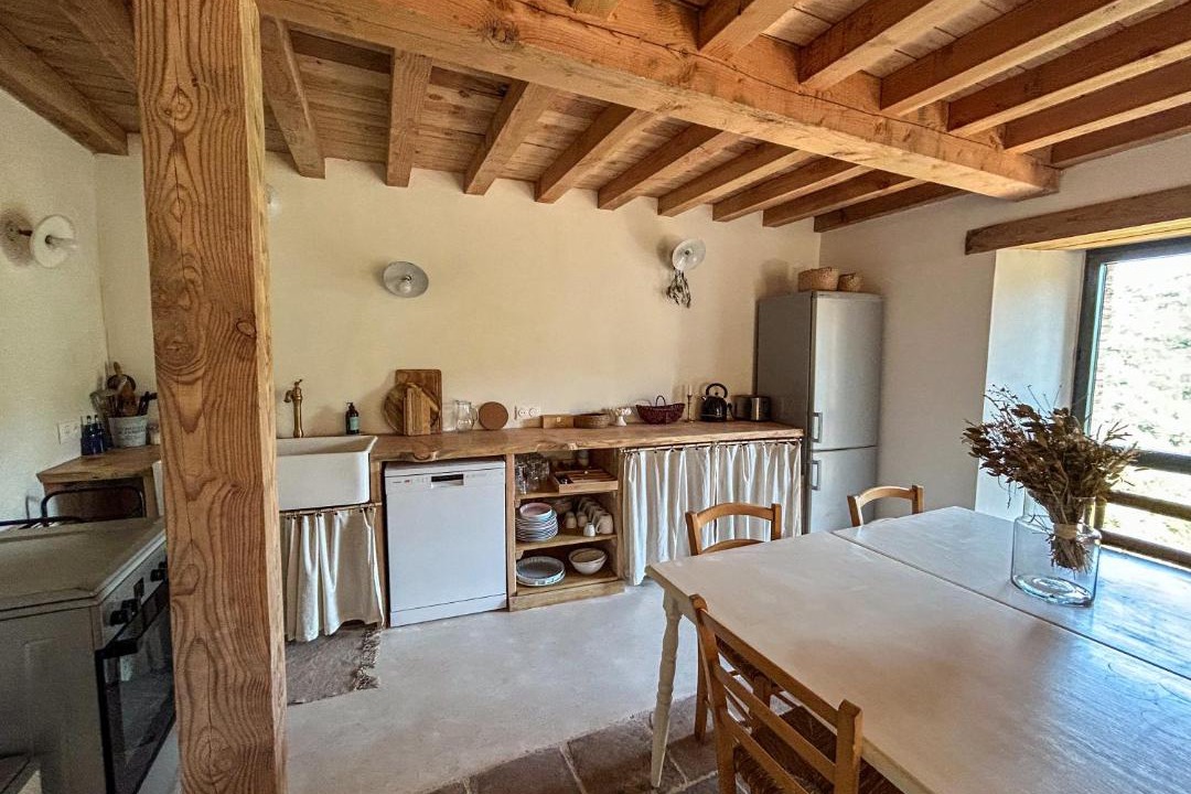 Photo of Kitchen in Saint-Roman-de-Codieres