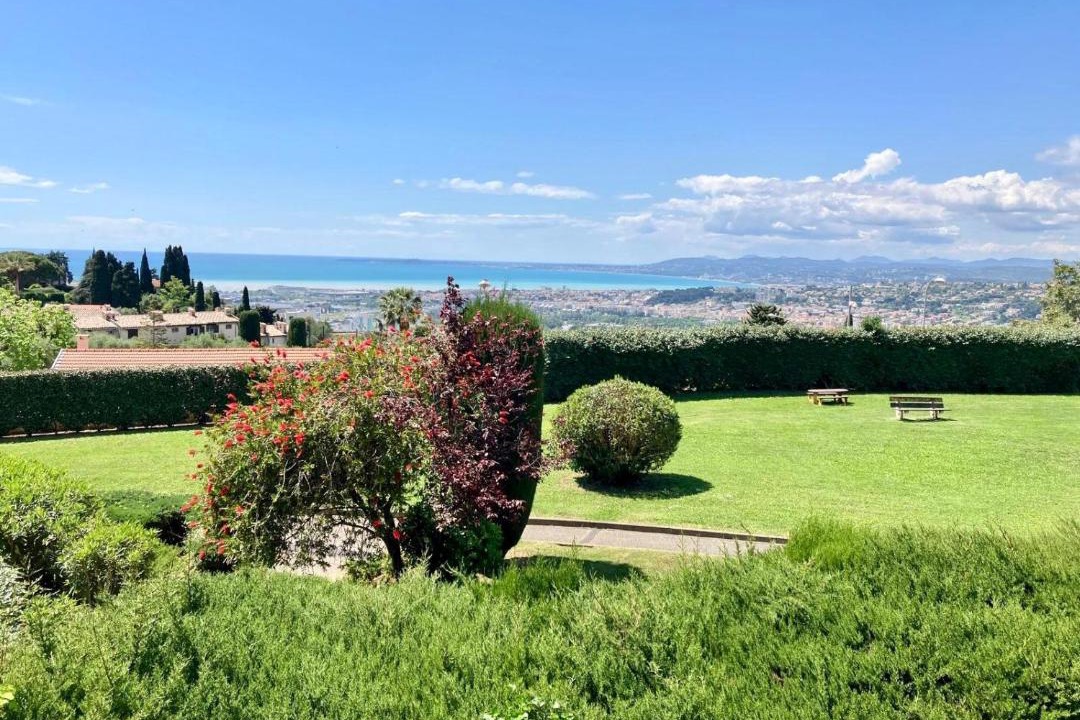 Photo of Others in Saint Antoine