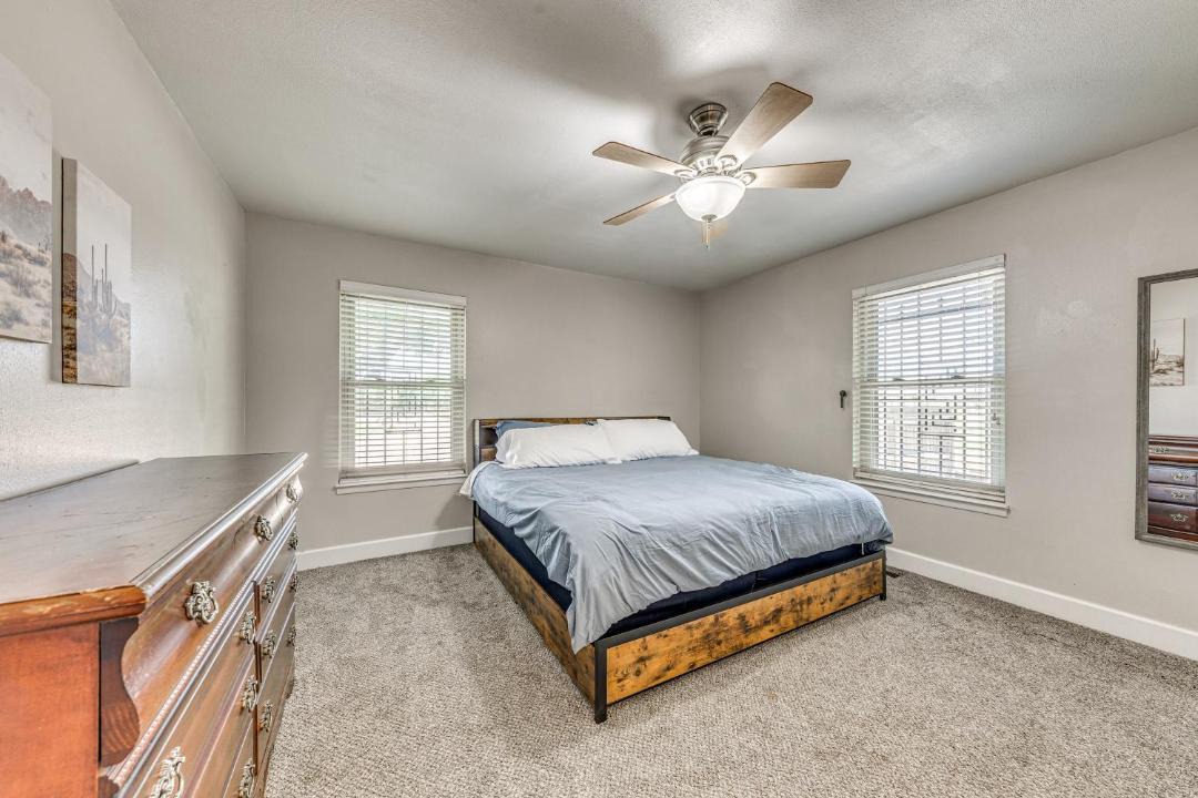 Photo of Bedroom in Roswell