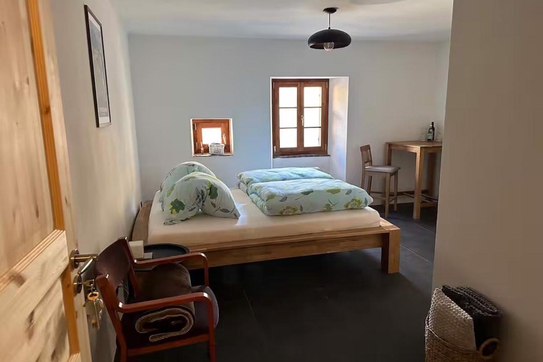 Photo of Bedroom in Li Curt