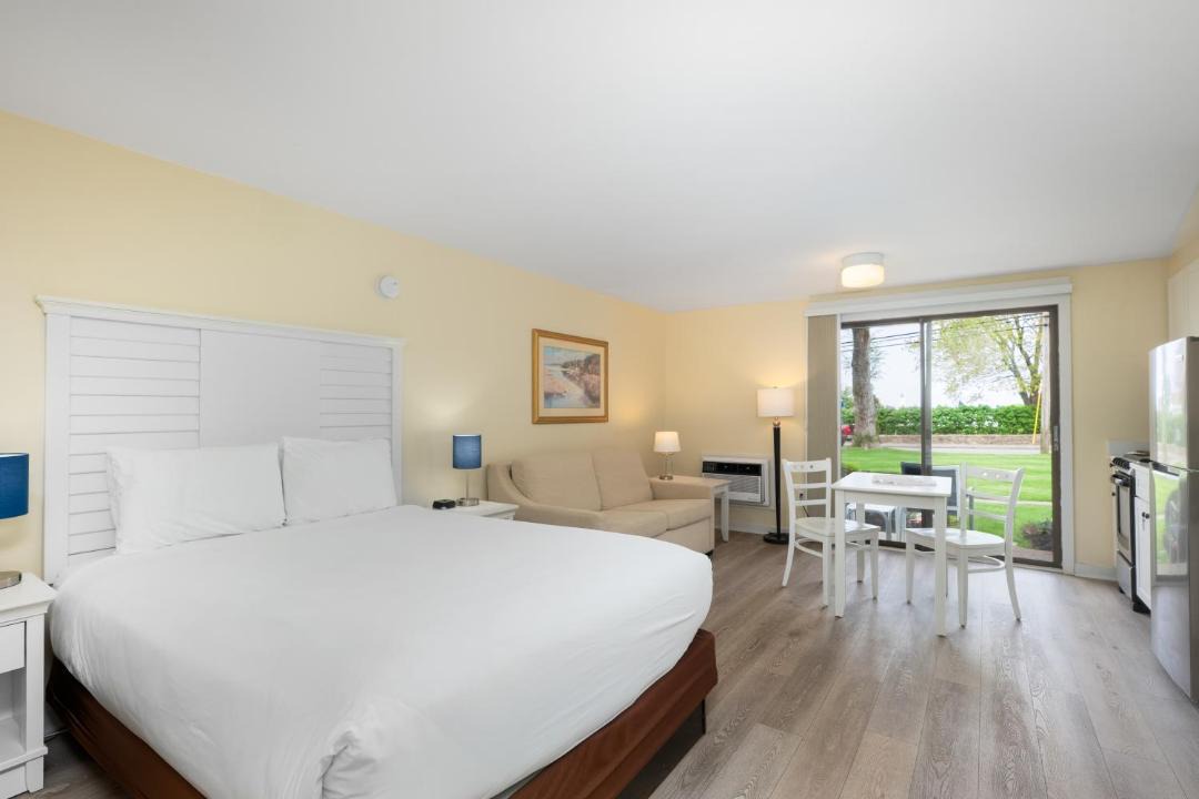 Photo of Bedroom in Ogunquit