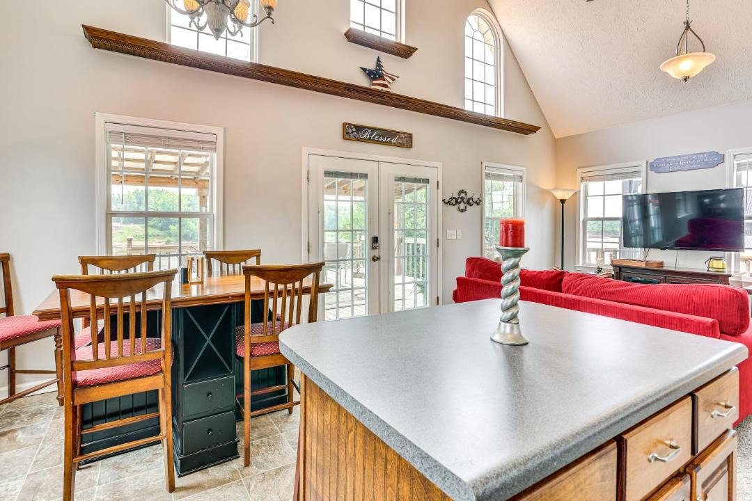 Photo of Kitchen in Morris Chapel