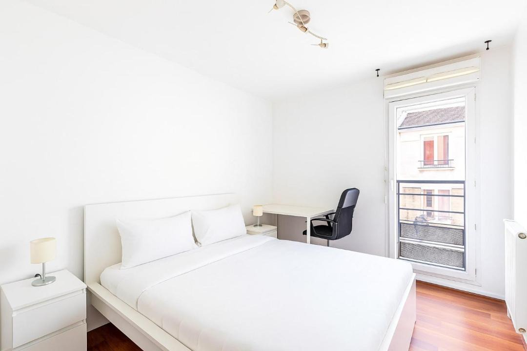 Photo of Bedroom in Argenteuil