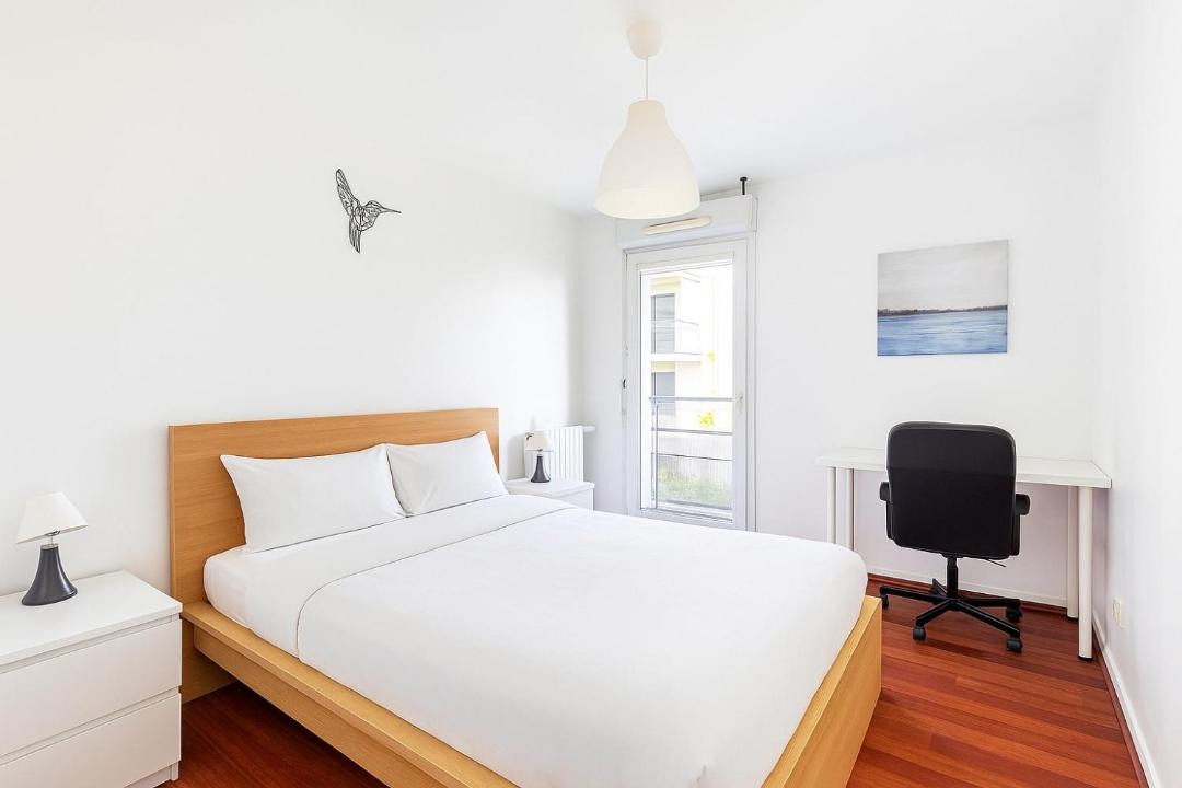 Photo of Bedroom in Argenteuil