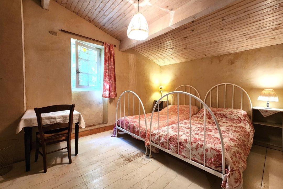 Photo of Bedroom in Courpiac