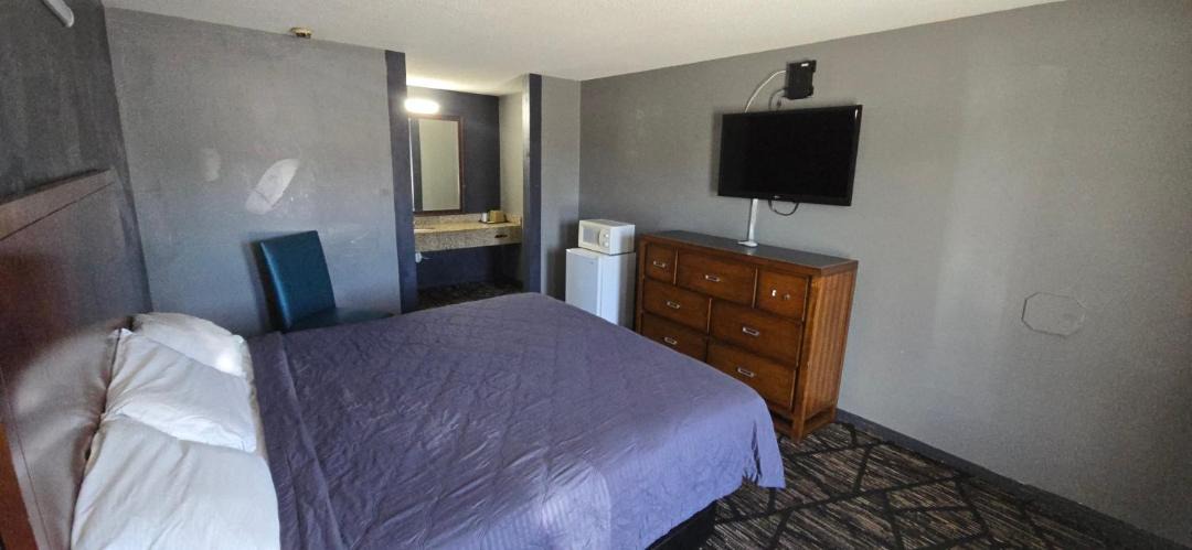 Photo of Bedroom in Cleveland
