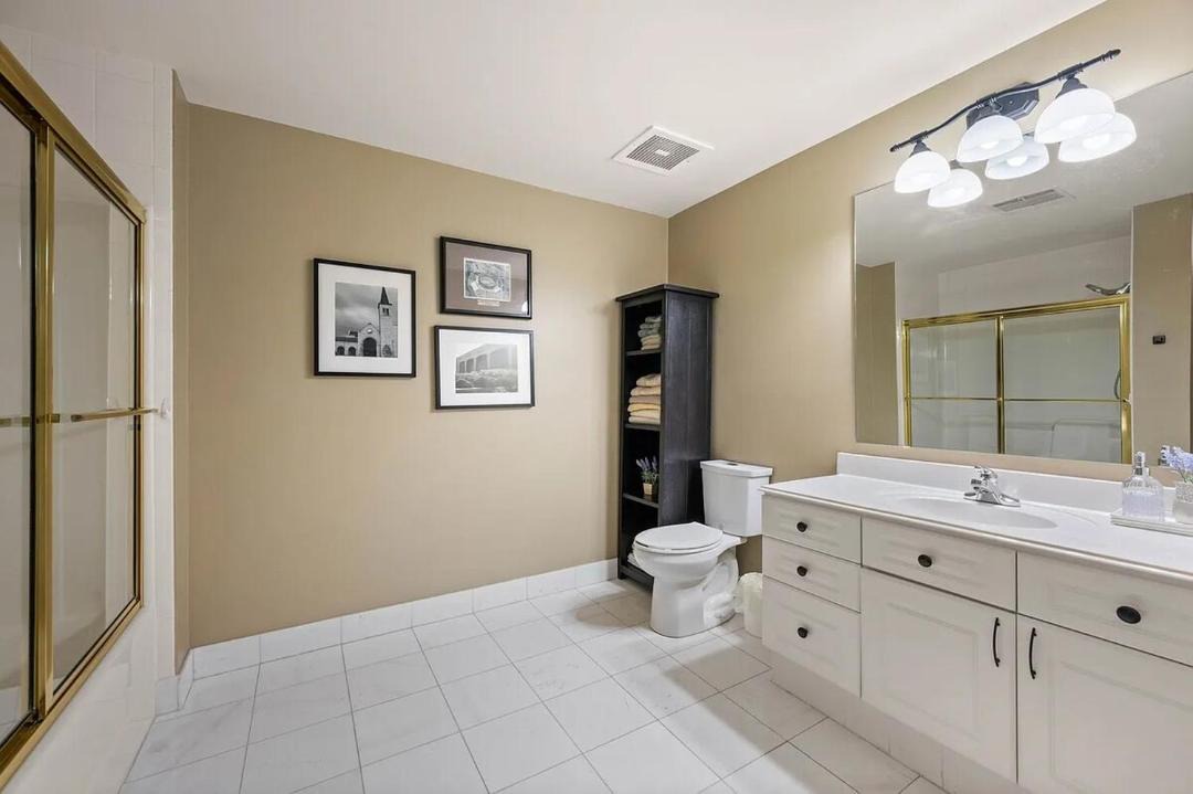Photo of Bathroom in Fort Worth