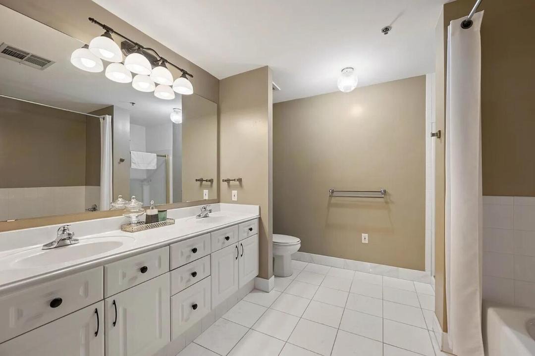 Photo of Bathroom in Fort Worth