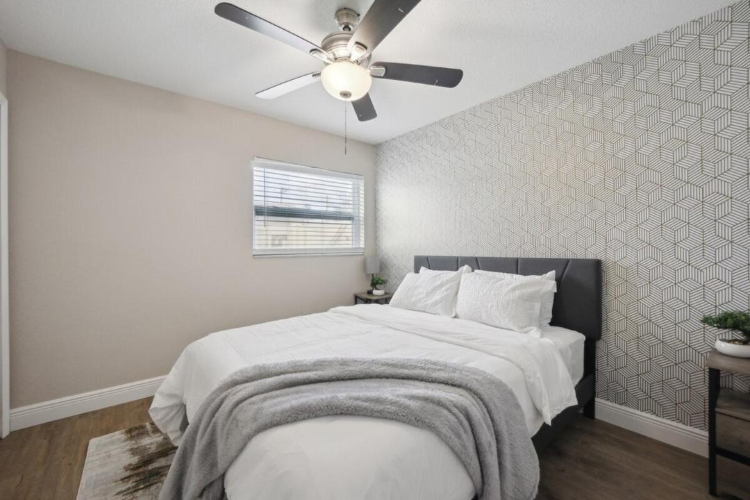 Photo of Bedroom in Apollo Beach