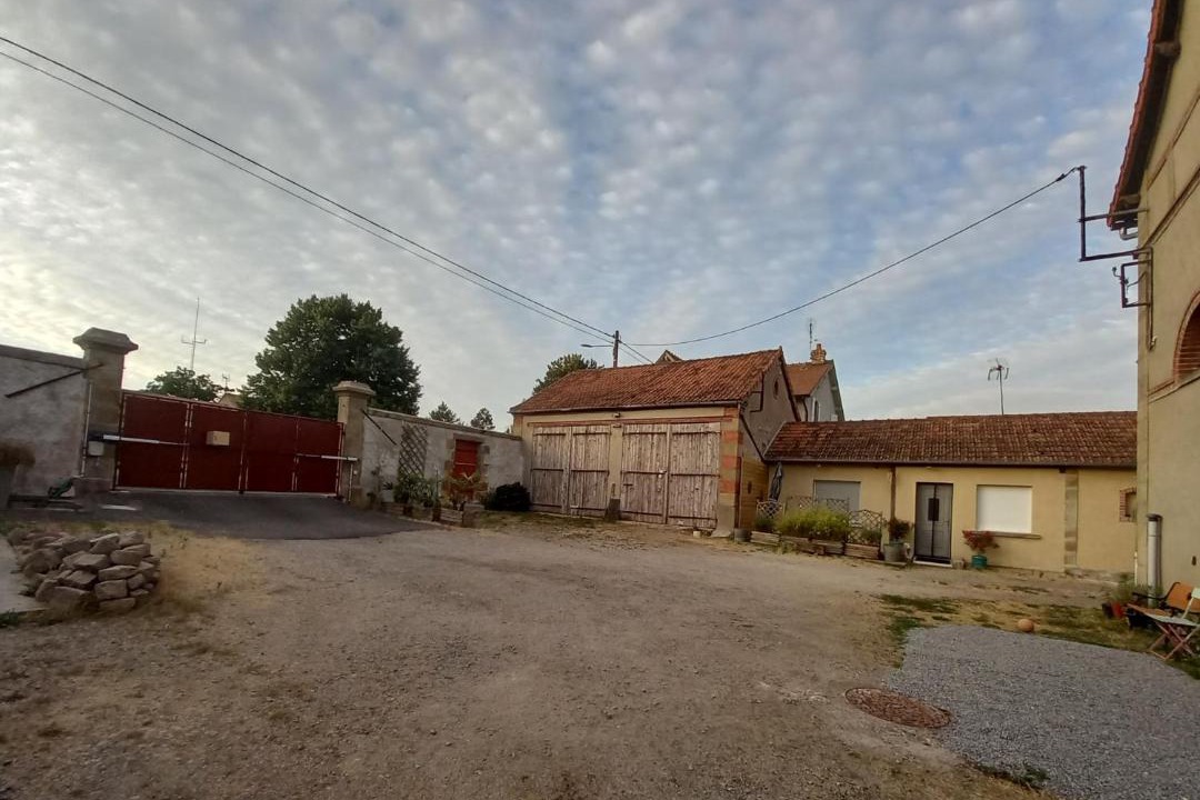 Photo of Others in Souvigny