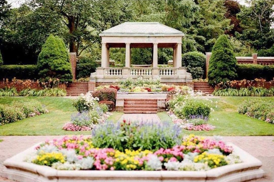 Photo of Others in Beverly