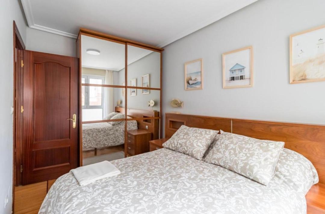 Photo of Bedroom in San Vicente de la Barquera