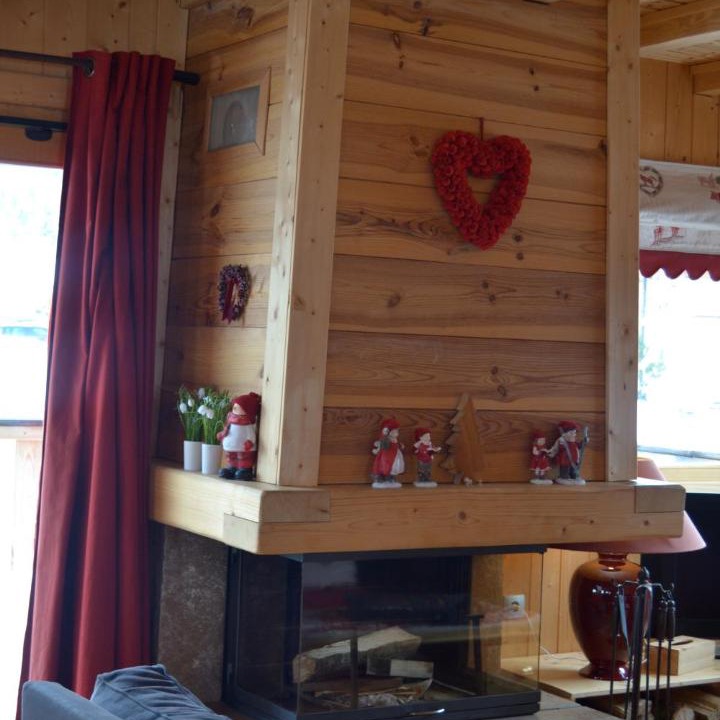 Photo of Livingroom in Saint-Etienne-en-Devoluy