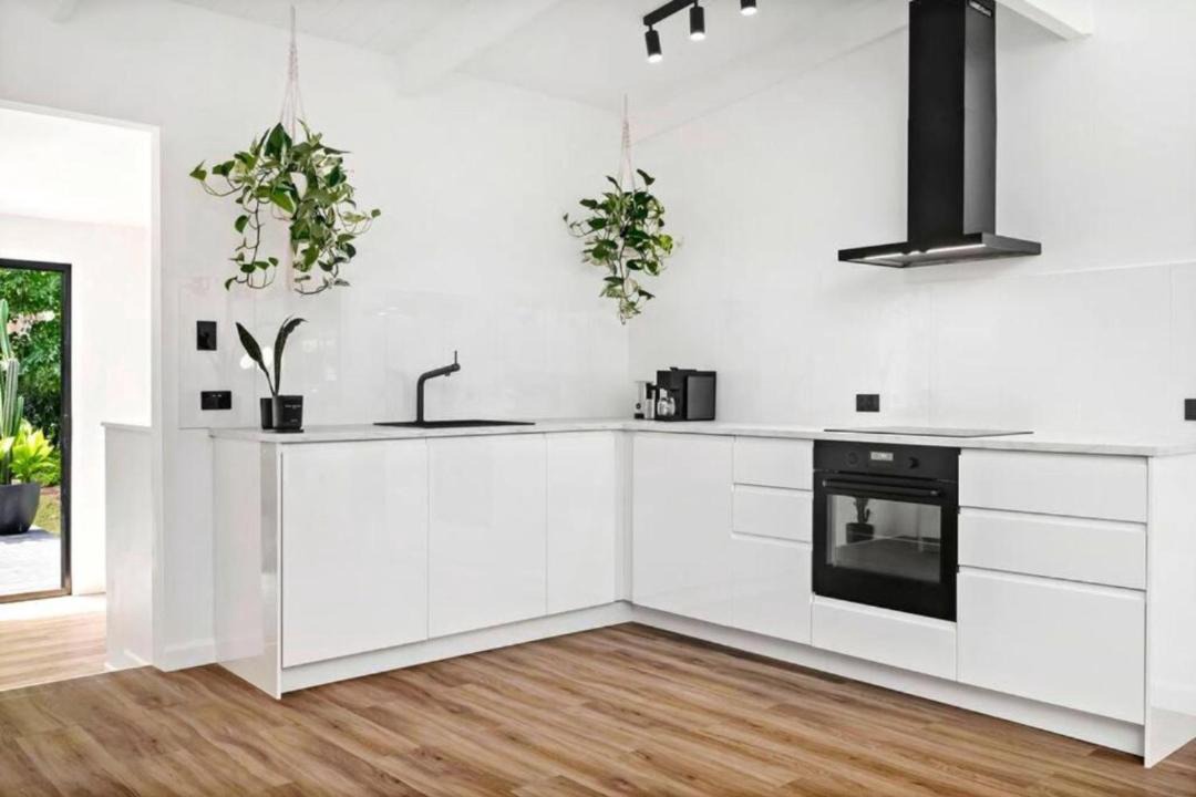 Photo of Kitchen in Broke