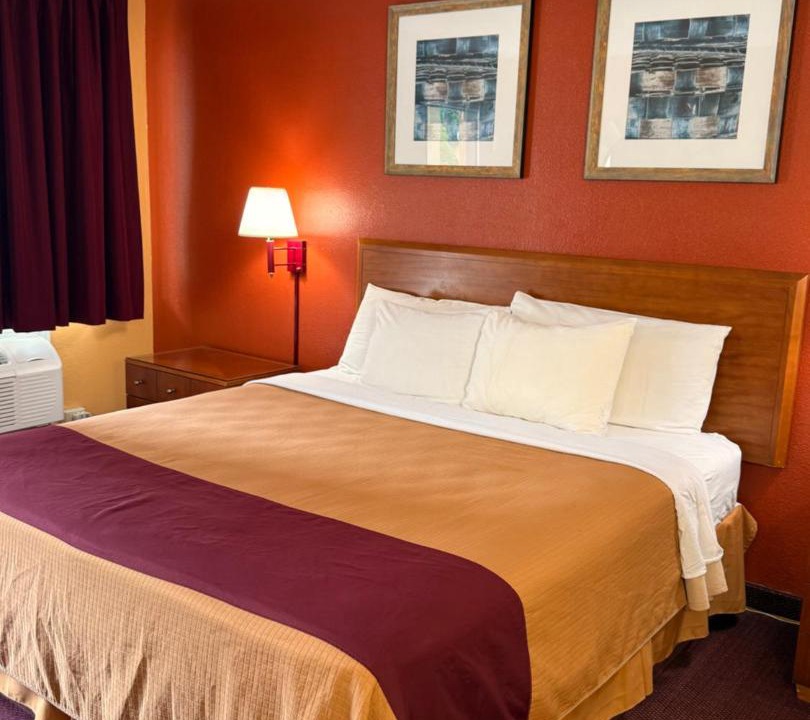 Photo of Bedroom in Schenectady