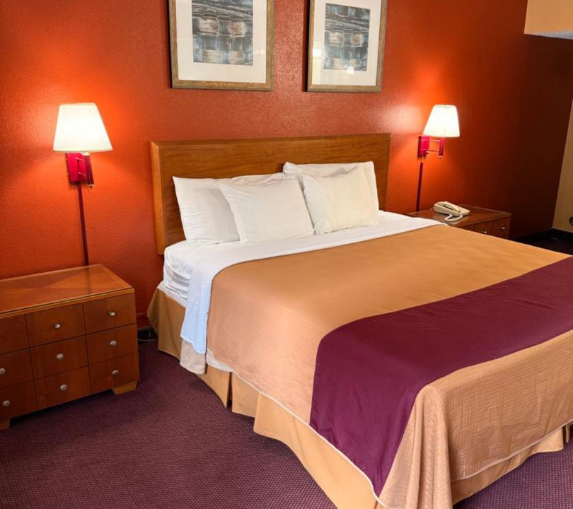 Photo of Bedroom in Schenectady