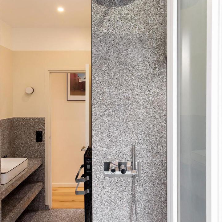 Photo of Bathroom in Quartier de la Salpetriere