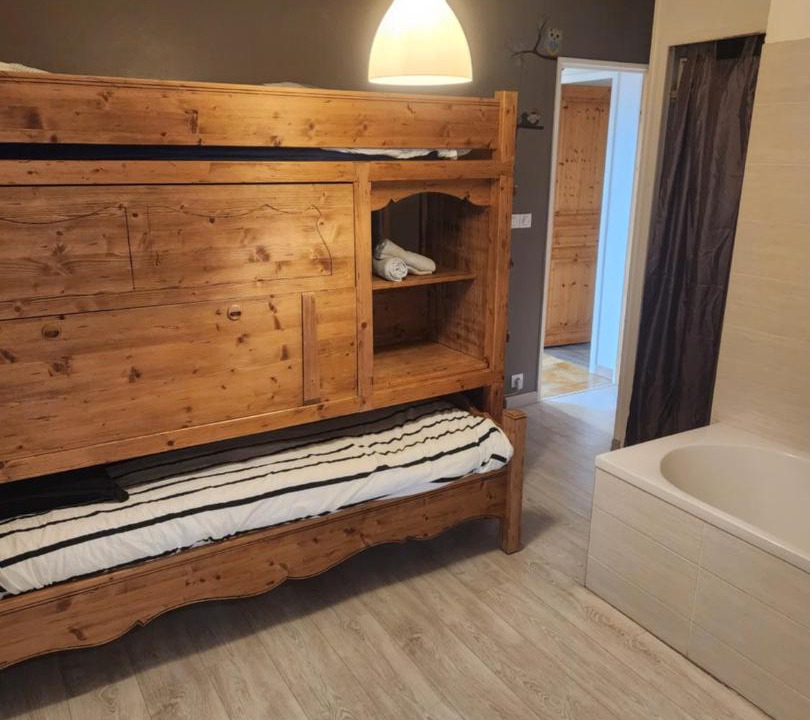 Photo of Others in Scientrier