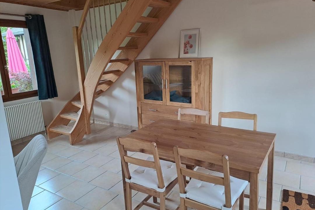 Photo of Others in Bernay