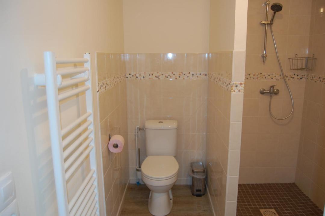 Photo of Bathroom in Verton