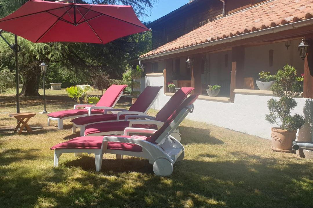 Photo of Others in Losse