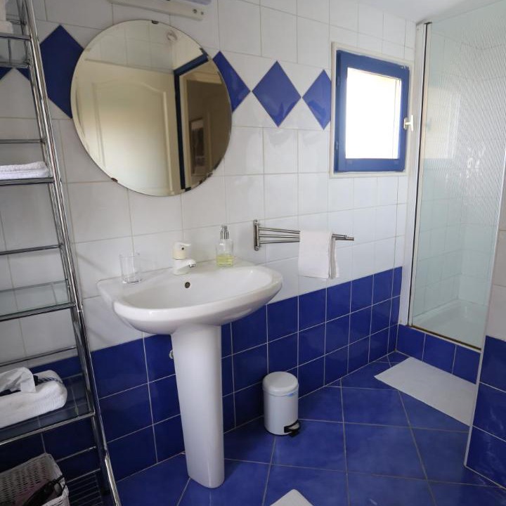 Photo of Bathroom in Pizay
