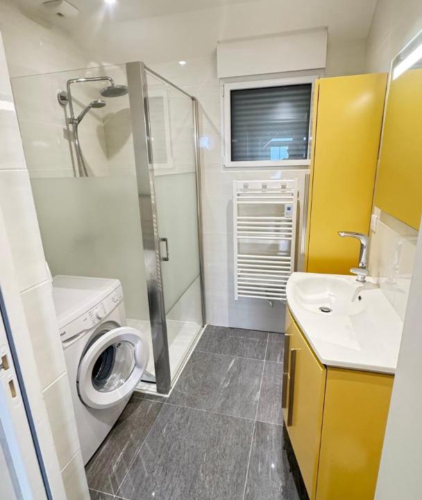 Photo of Bathroom in Beaufort-en-Anjou