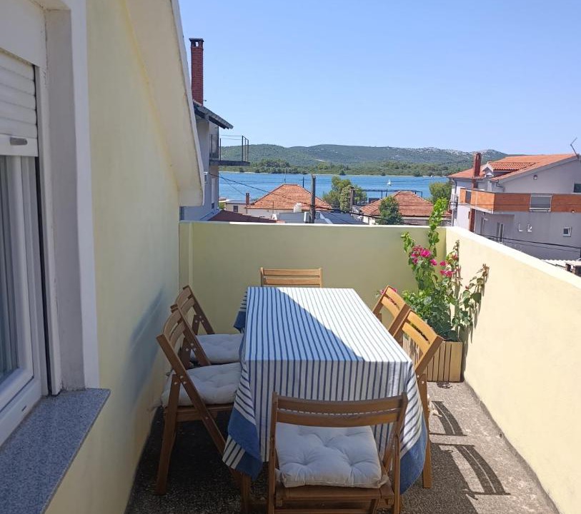 Photo of Patio Balcony in Turanj