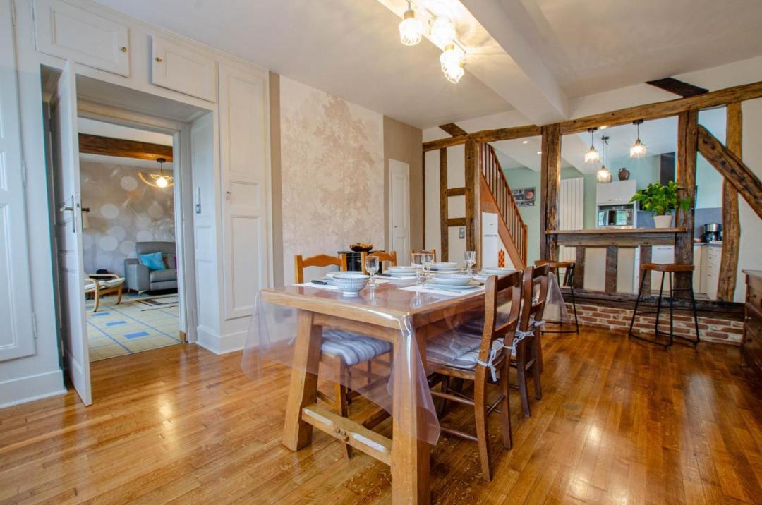 Photo of Others in Montieramey