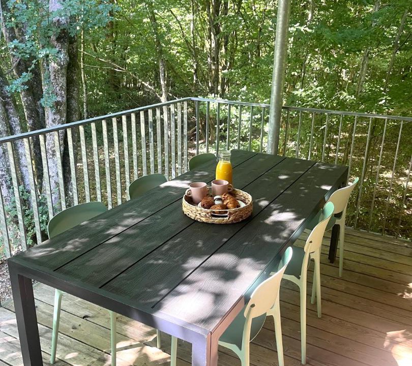 Photo of Patio Balcony in Eppe-Sauvage