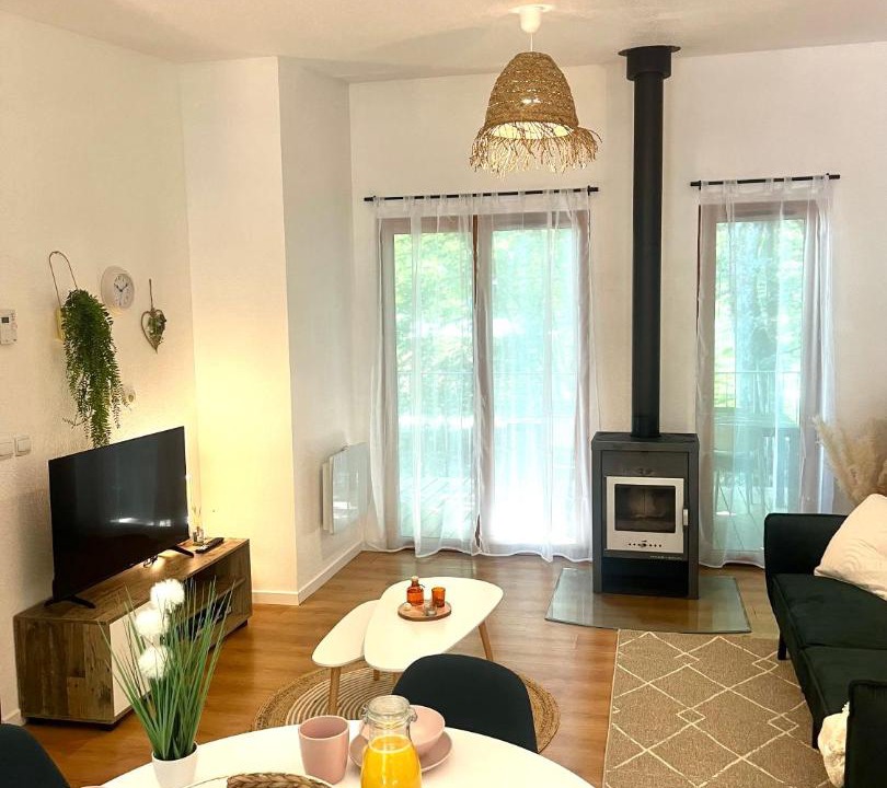 Photo of Others in Eppe-Sauvage