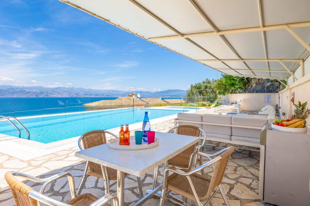 Photo of Others in Apraos