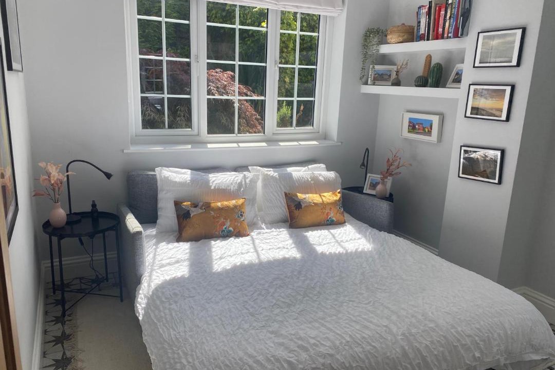 Photo of Bedroom in Reigate