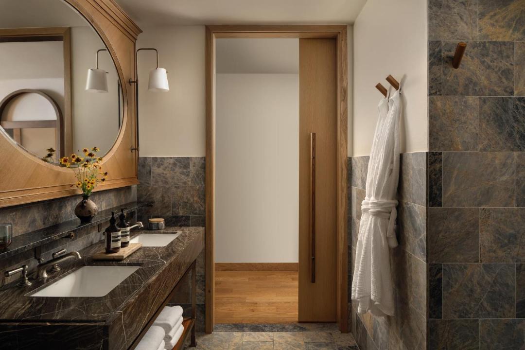 Photo of Bathroom in Seaholm District