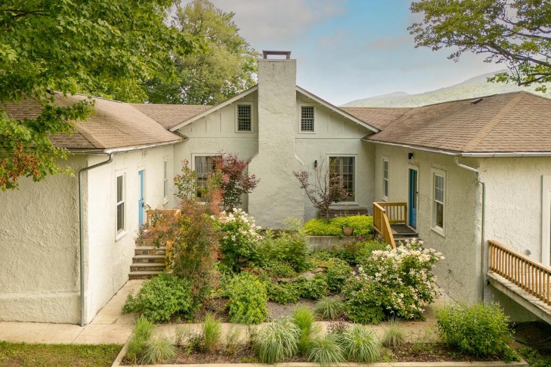 Photo of Others in New Kingston