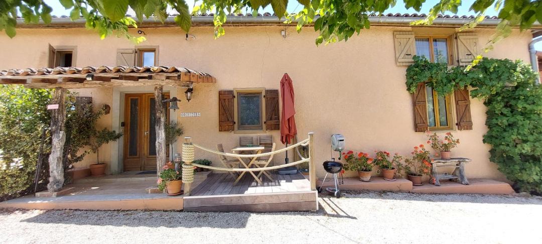 Photo of Others in Monties