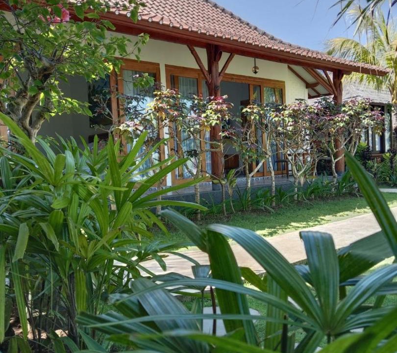 Photo of Others in Medewi