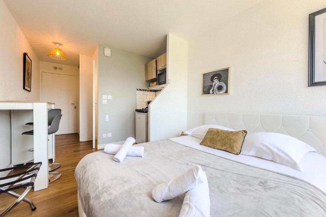 Photo of Bedroom in Secteur 4