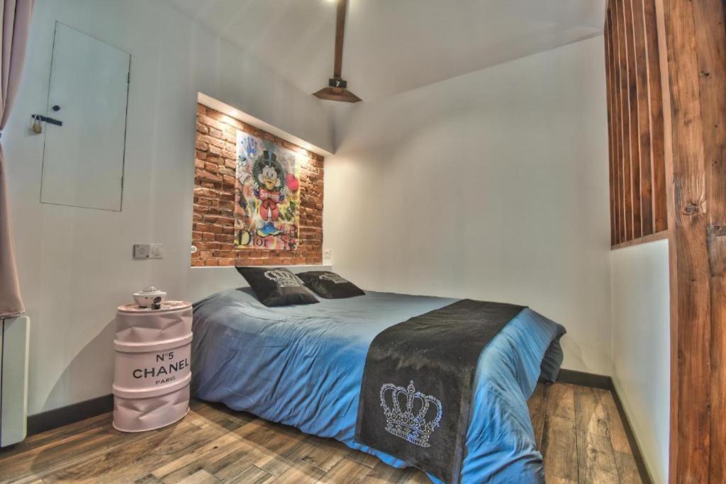 Photo of Bedroom in Maintenon