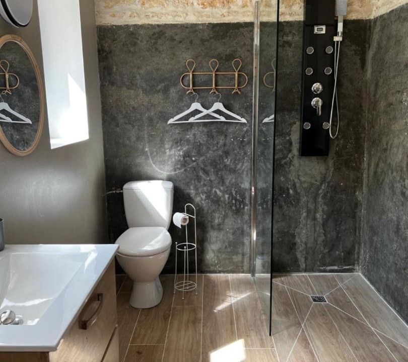 Photo of Bathroom in Sainte-Gemme-la-Plaine