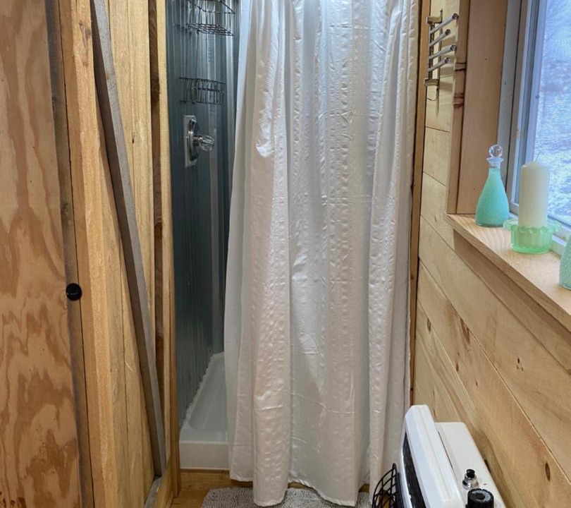 Photo of Bathroom in Franklin Springs