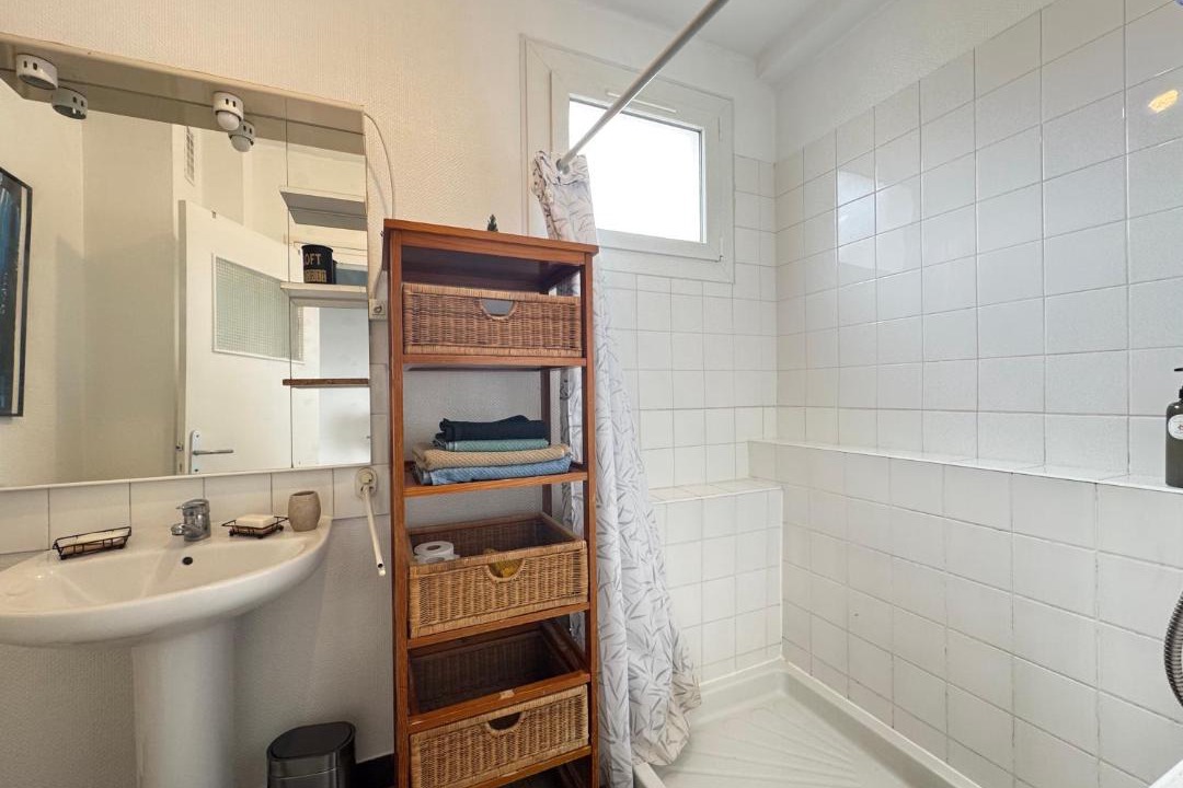 Photo of Bathroom in Reze