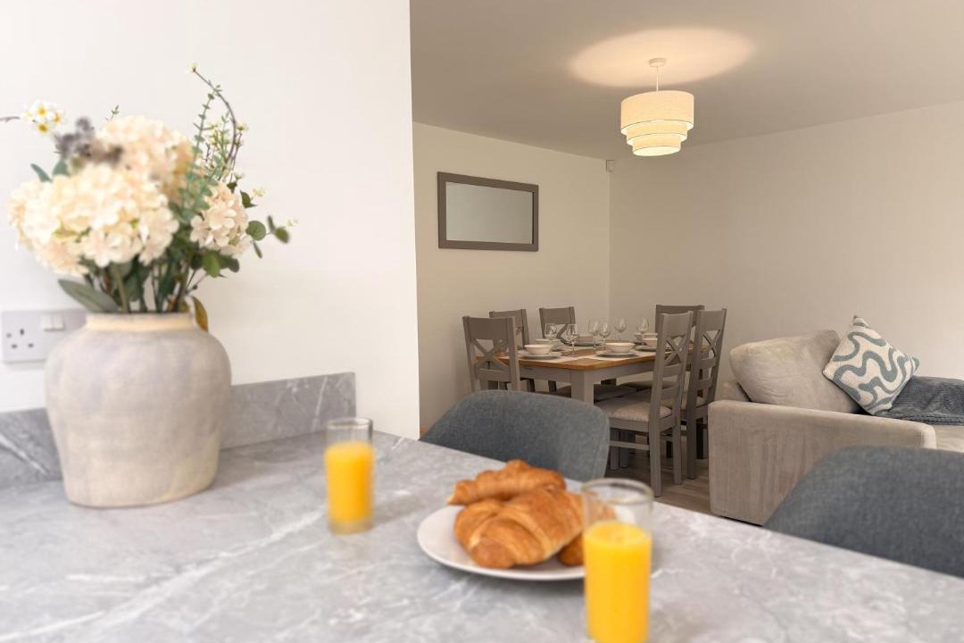 Photo of Others in Cheslyn Hay