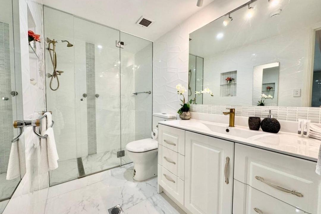 Photo of Bathroom in Broadbeach