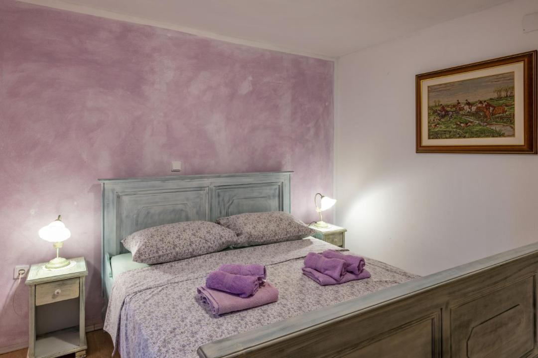 Photo of Bedroom in Munci
