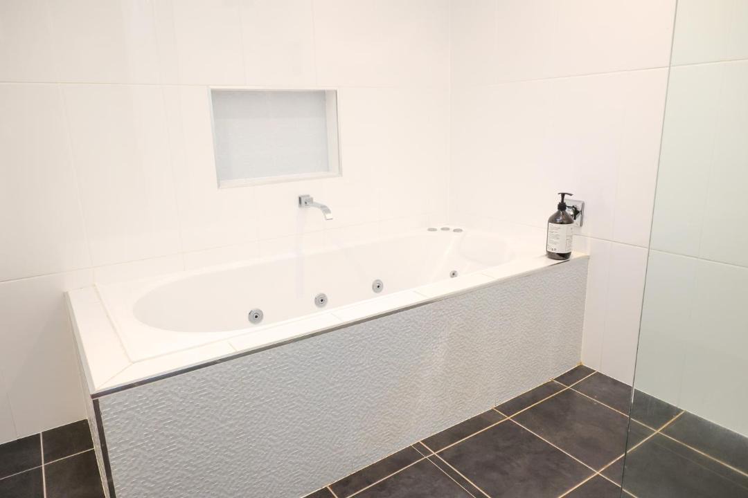 Photo of Bathroom in Turvey Park