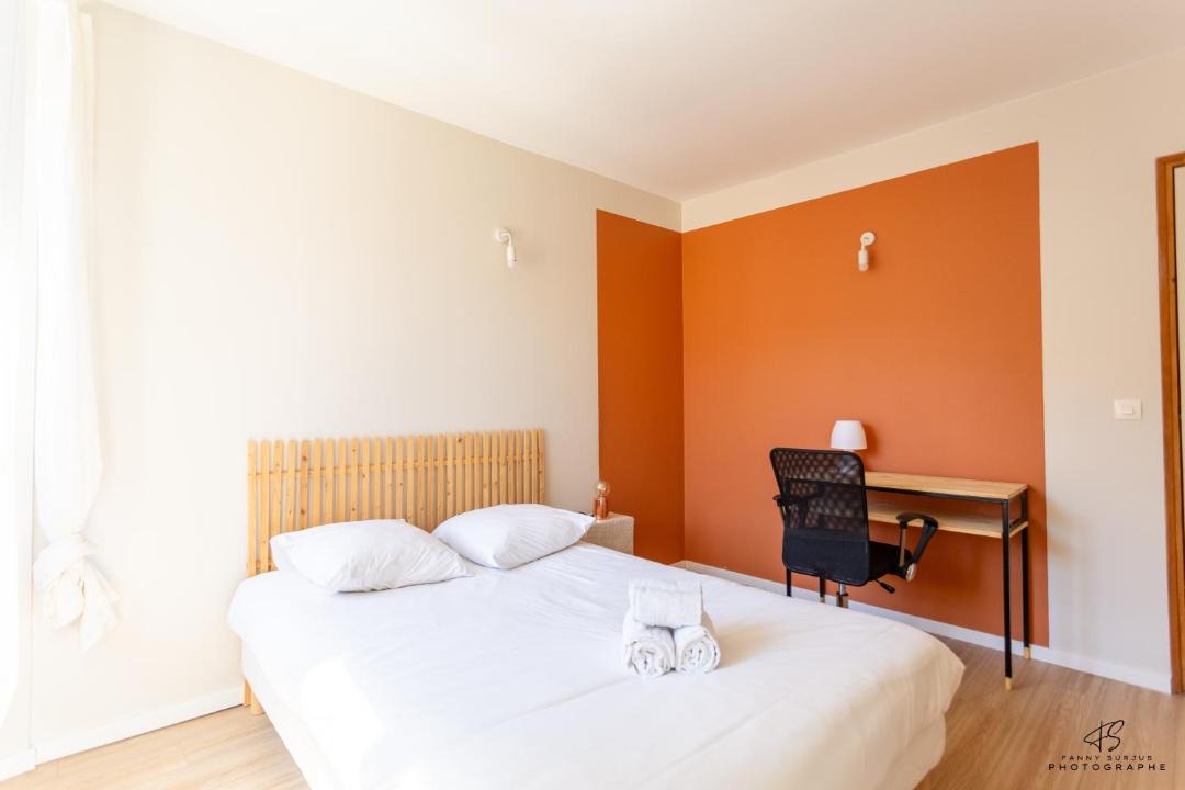 Photo of Bedroom in Saint-Gaudens