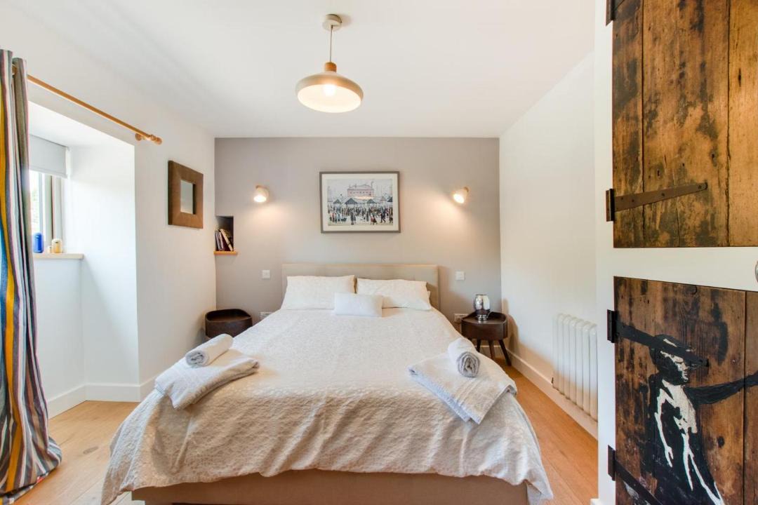 Photo of Bedroom in Hulland Ward